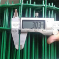 Green+PVC+Coated+Euro+Welded+Wire+Mesh+Fence